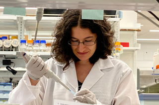 Miriam pipetting 